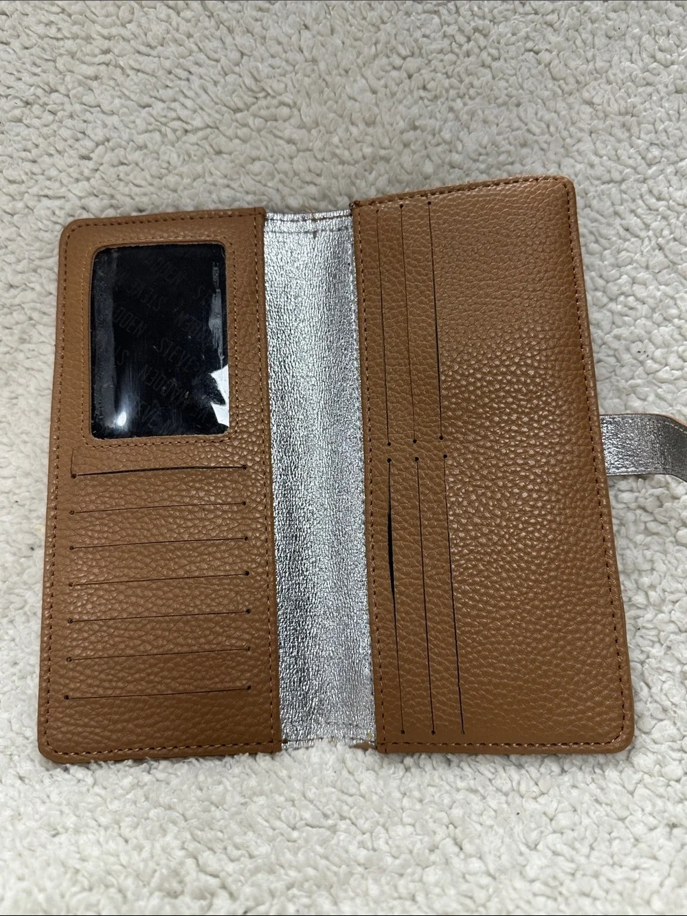 Steve Madden Tan Polyurethane Wallet, Gold Accents, Card Slots, Zipper Pocket